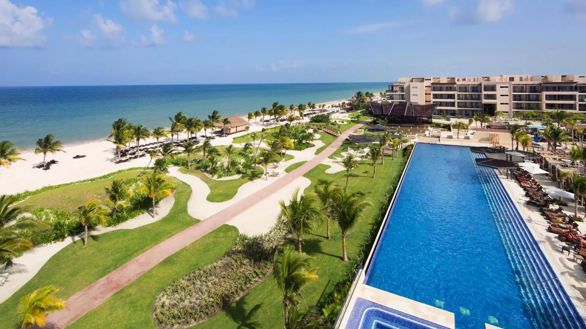 Royalton Riviera Cancun, An Autograph Collection All-Inclusive Resort & Casino (Adults Only) location
