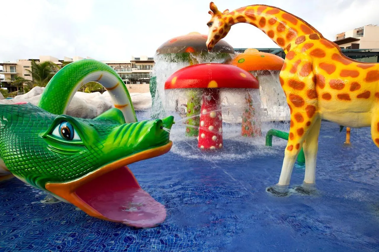 Royalton Riviera Cancun, An Autograph Collection All-Inclusive Resort & Casino (Adults Only) Puerto Morelos